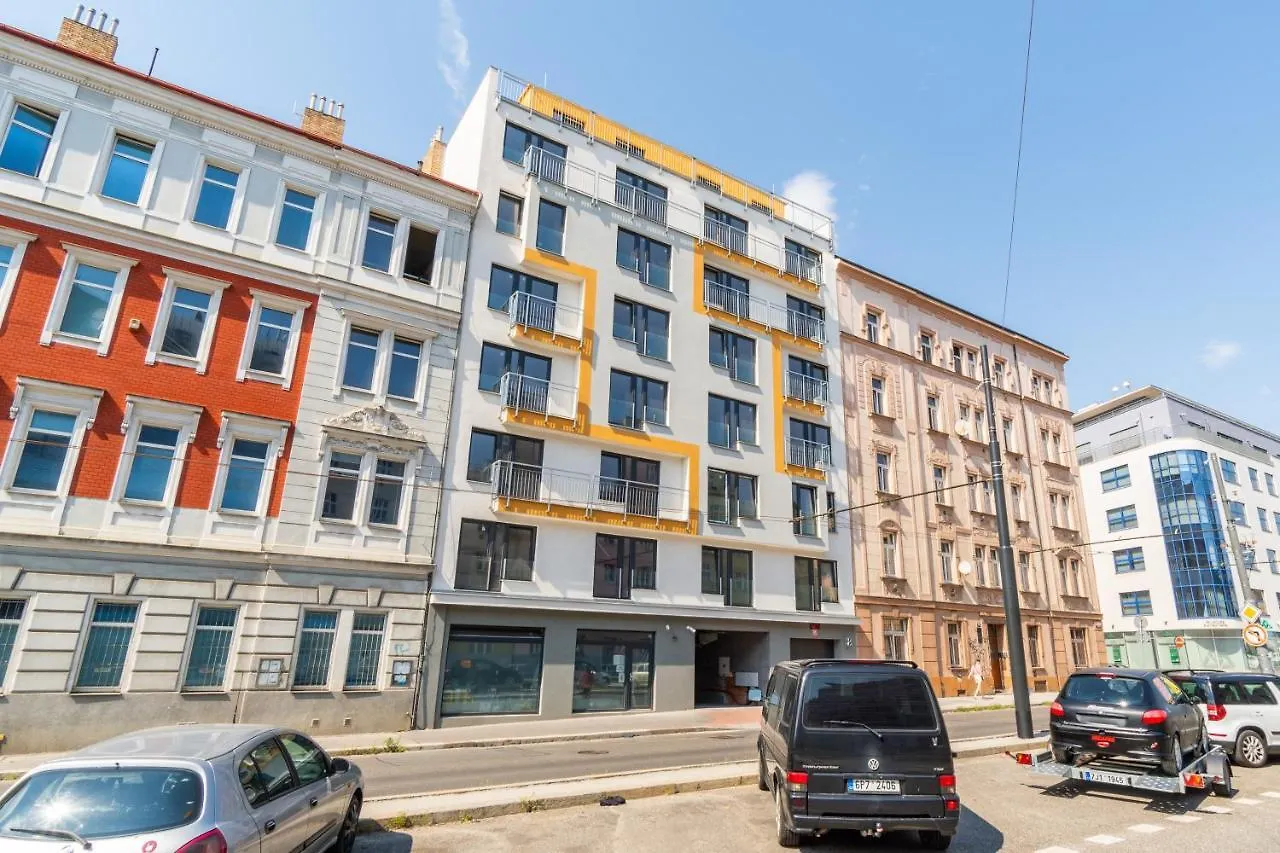 Brand New Two Room Apartment #26 With Free Secure Parking Close To Center Prag